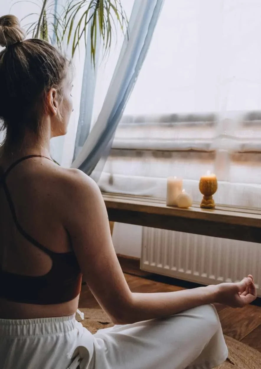 Sound Bath Meditation: A Healing Journey to Reduce Anxiety Through Healing Frequencies